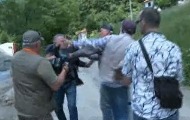 UNS: Napadači na ekipu Bugarske nacionalne televizije hitno da odgovaraju UNS: Napadači na ekipu Bugarske nacionalne televizije hitno da odgovaraju